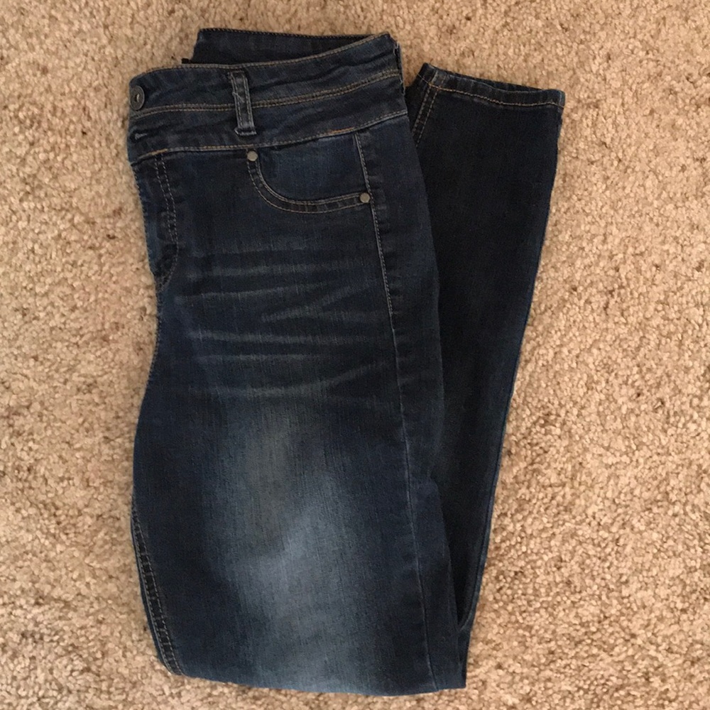 High waist denim jeans